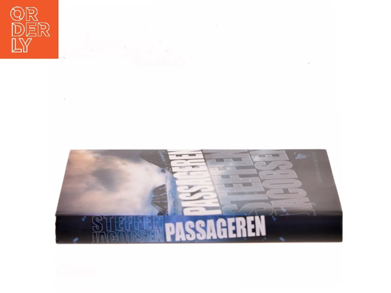 Billede 2 - Passageren af Steffen Jacobsen (Bog)