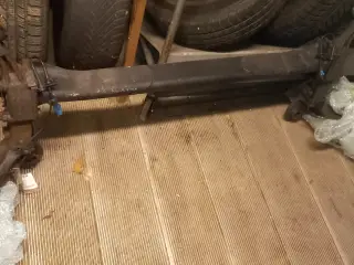 Bagbro/Ankerplader til Citroen C 3 - 1,6.