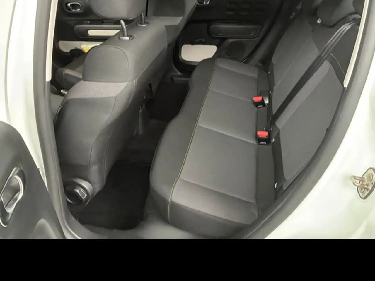 Billede 5 - Nysynet og Velholdt Citroen C3 1,5 blue hdi 100hk