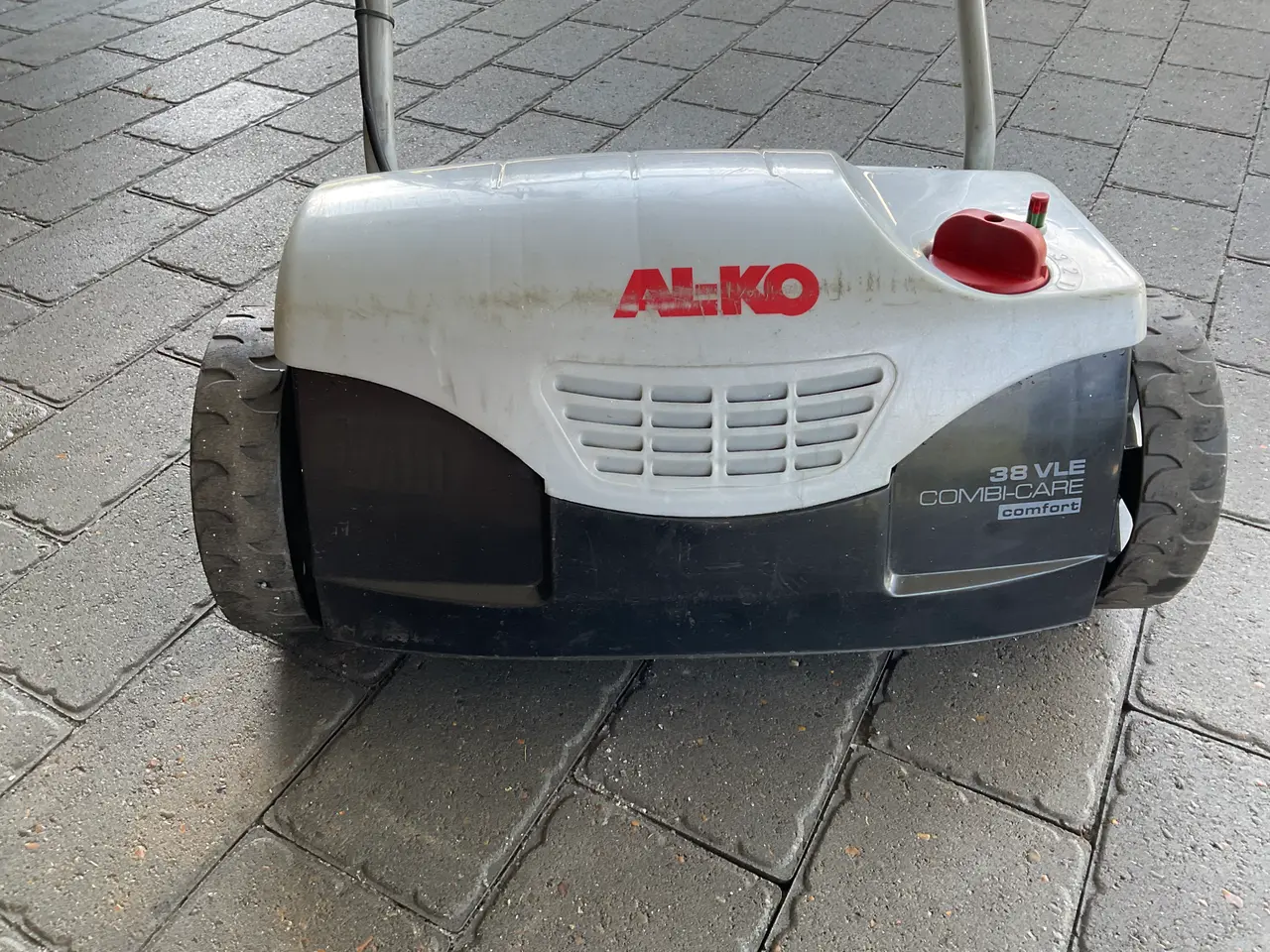 Billede 1 - Alko Elektrisk Plæne mosfjener/Lufter