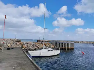 Dixie 27, sejlbåd