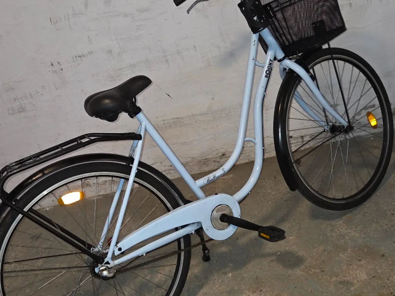 Billede 3 - ROCKY  28" 3 gear  Ny dæk
