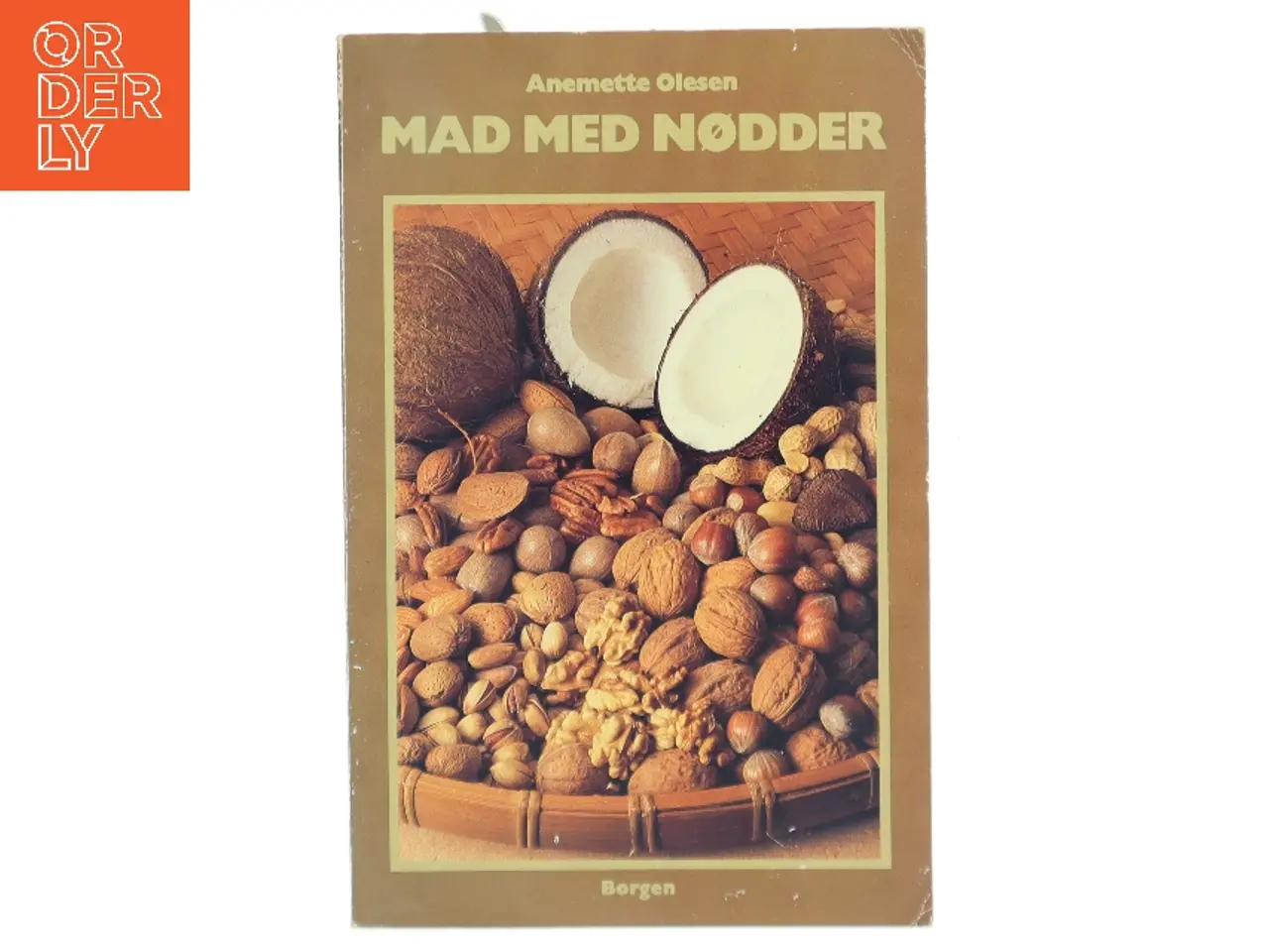 Billede 1 - Mad med nødder af Anemette Olesen (Bog)