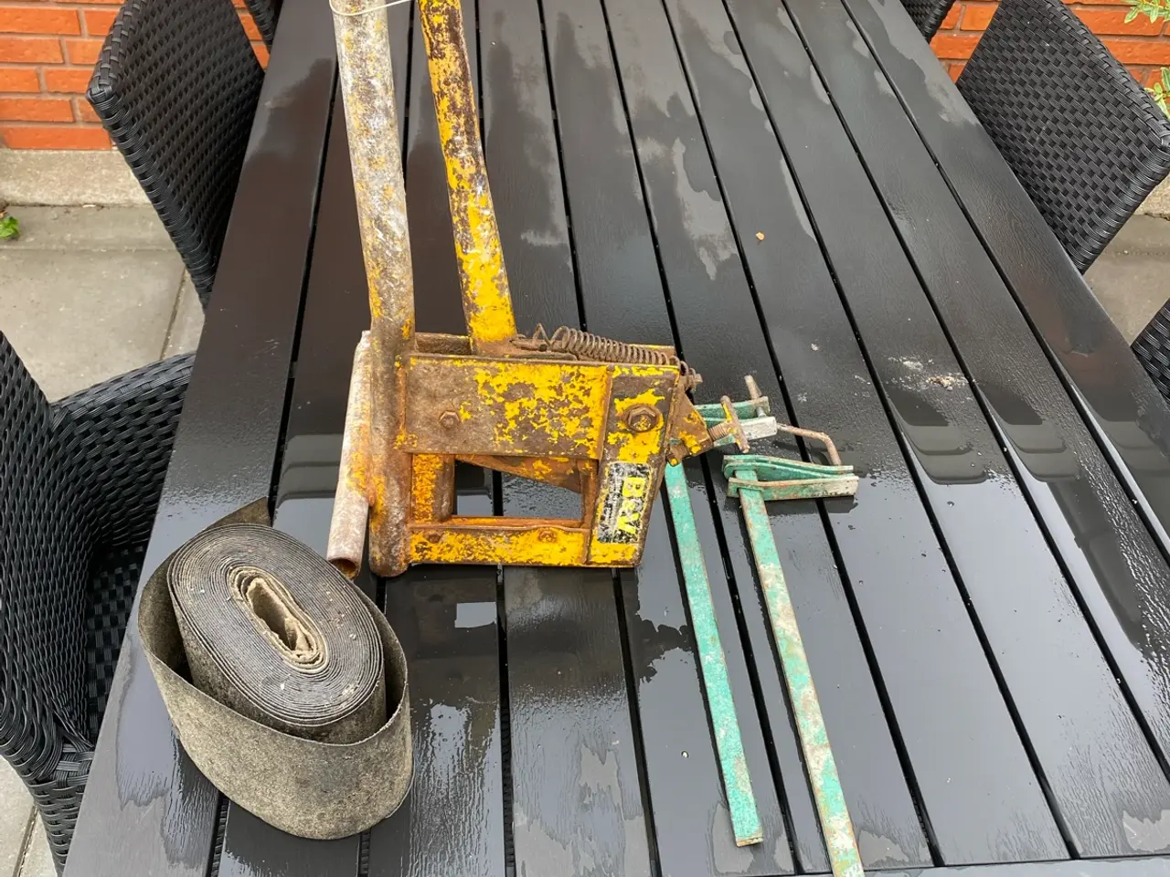 Billede 1 - Murstens klipper, murpap mm