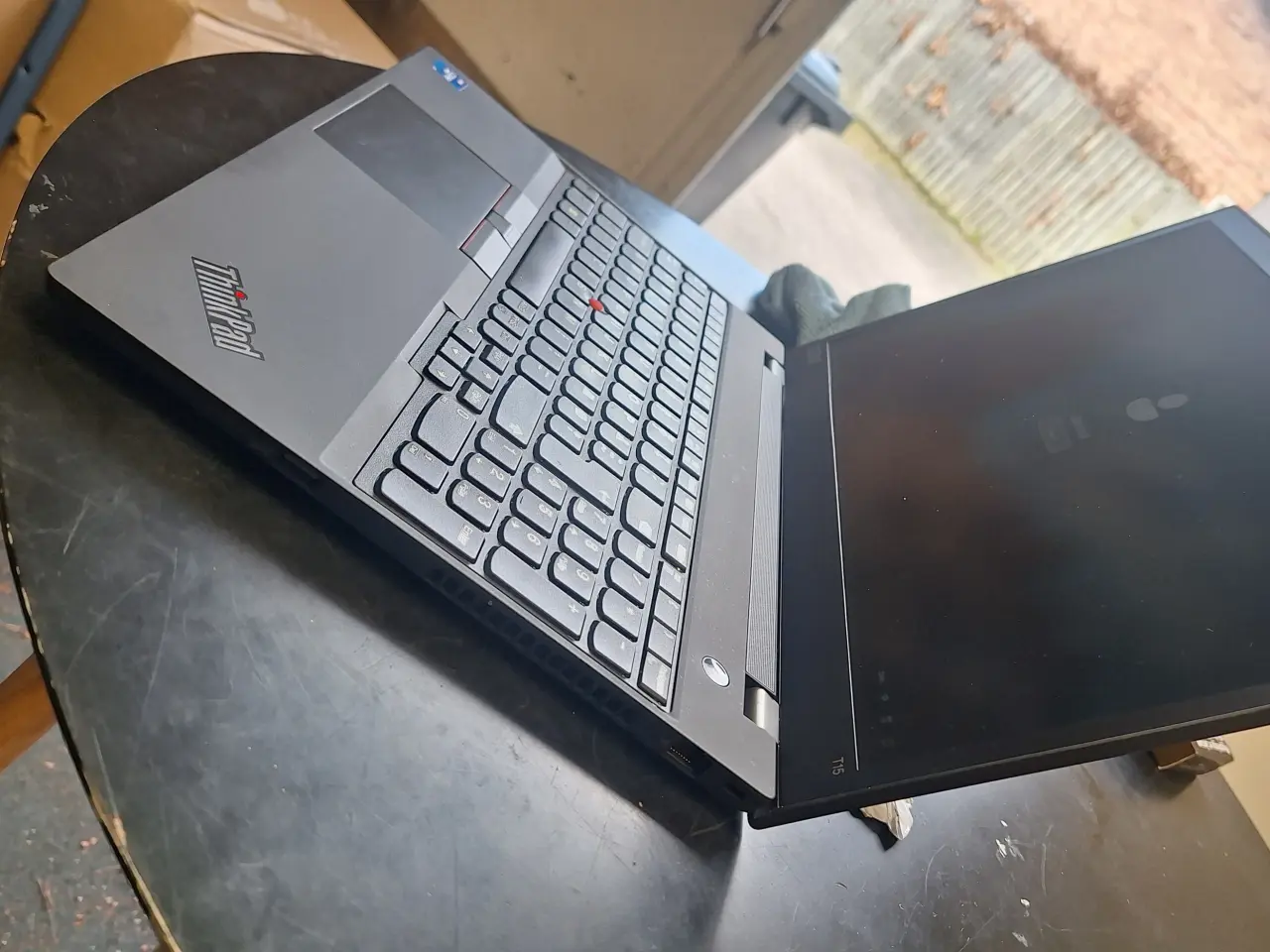 Billede 1 - ThinkPad T15 Gen 2i – kraftig premium-laptop