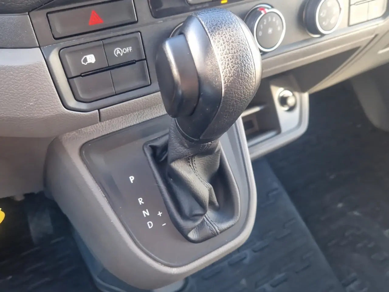 Billede 22 - VW Crafter 35 2,0 TDi 177 Kassevogn L3H3 aut.