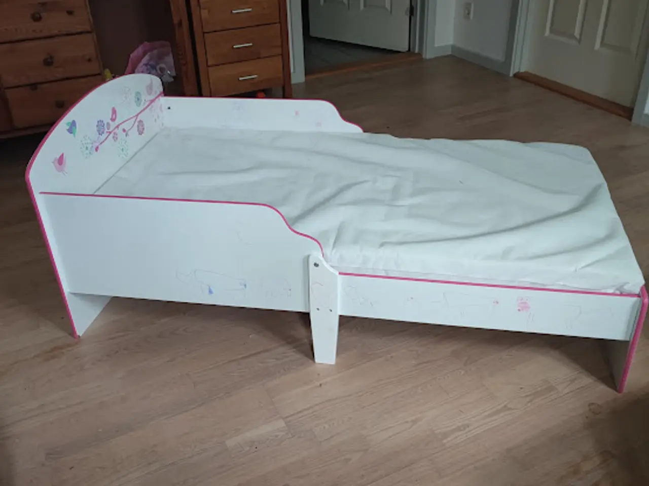 Billede 1 - Seng 140x70 aldrig brugt ,andet end at lege med