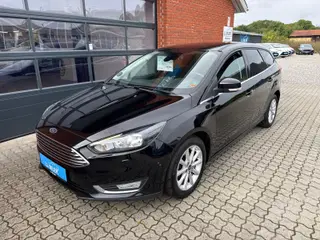 Ford Focus 1,0 EcoBoost Titanium stc.
