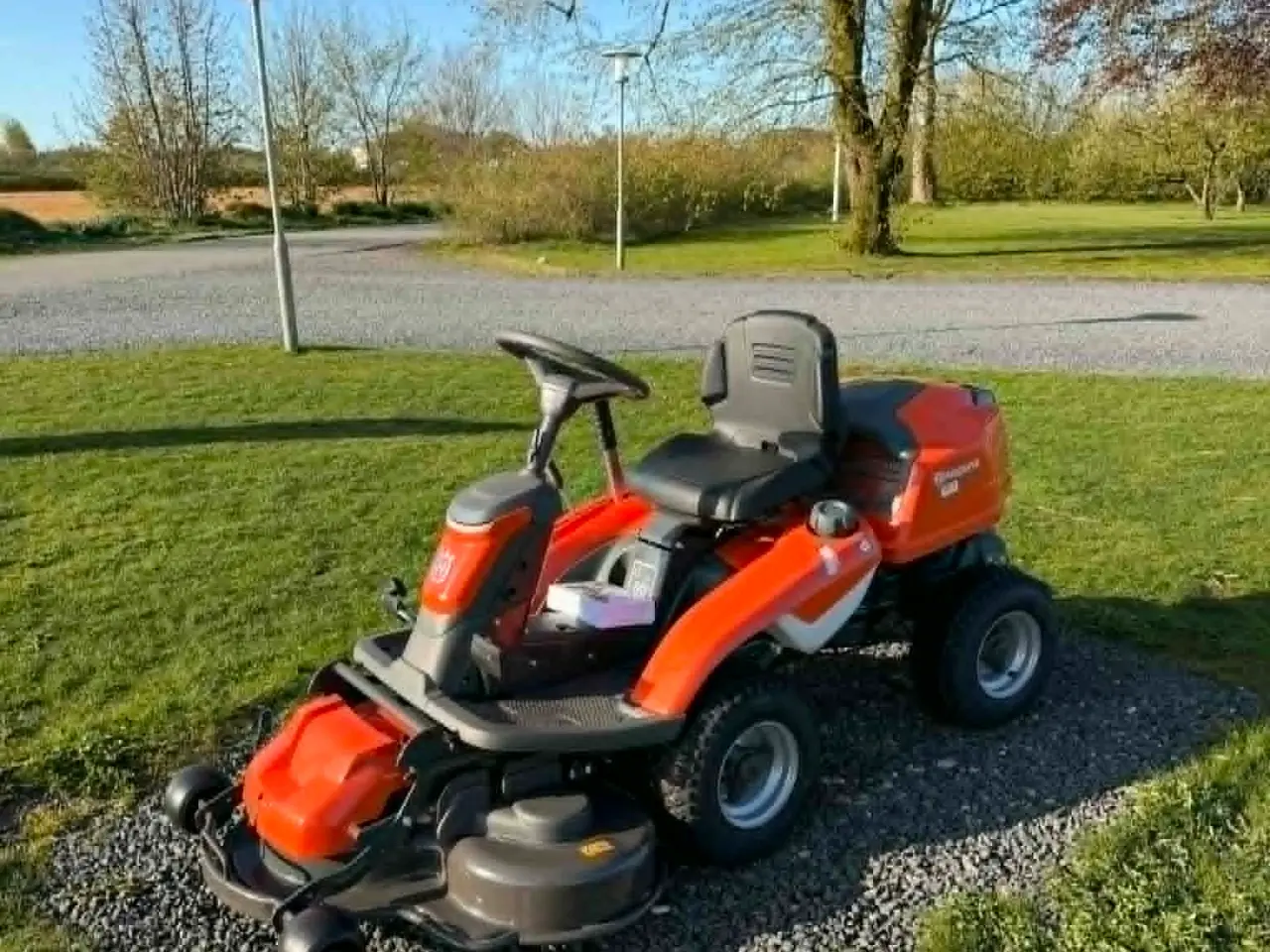 Billede 2 - Husqvarna R214Ts havetraktor 