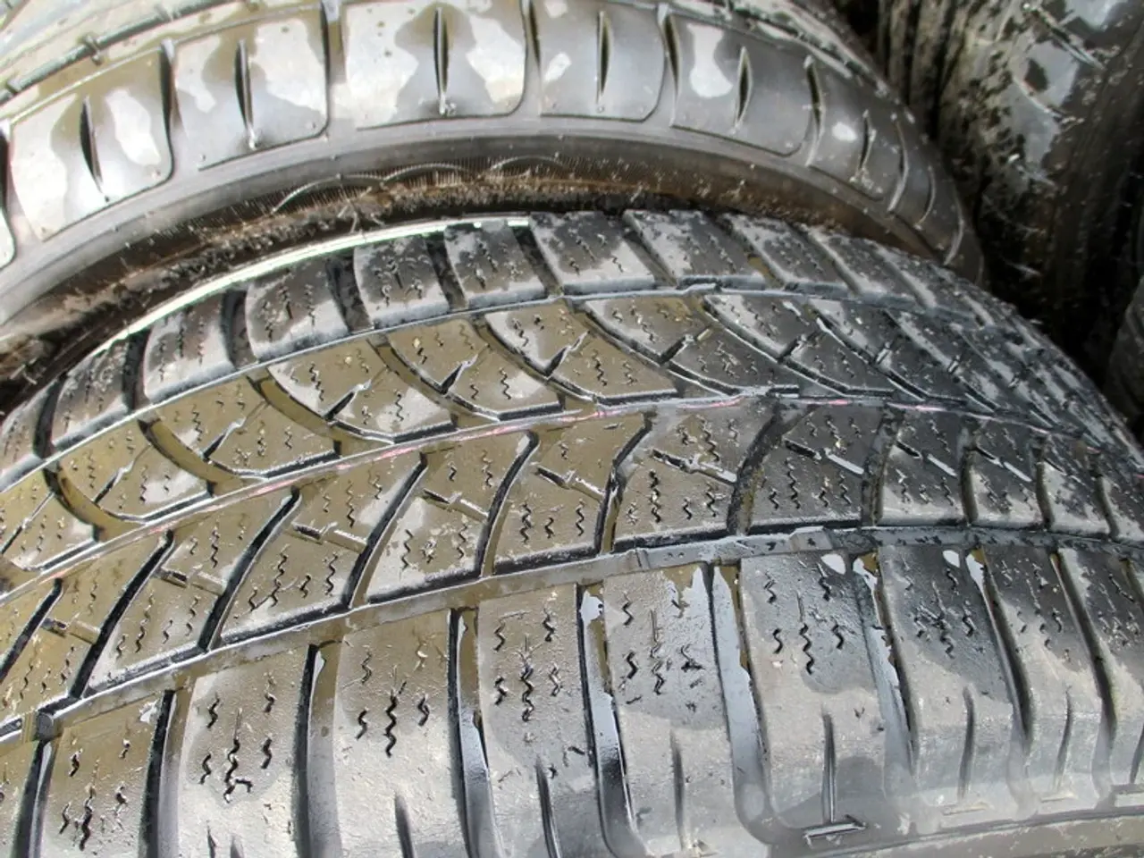 Billede 7 - 16" Dezent 5X114,3 ET40 235/60/16" vinterdæk