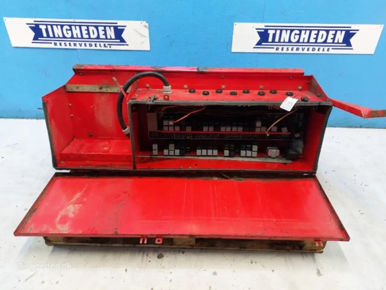 Billede 11 - Massey Ferguson 32 El-Skab 28781625
