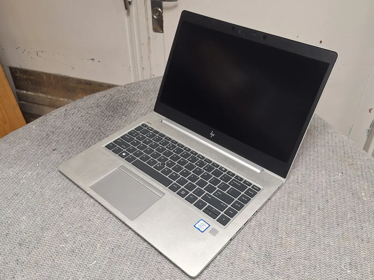 Billede 1 - HP EliteBook 840 G5 – elegant og kraftig laptop