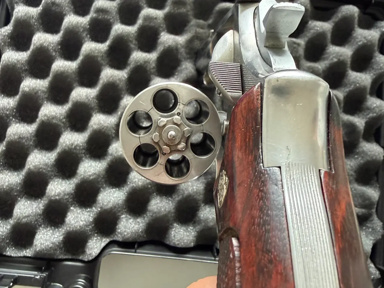 Billede 7 - Smith & wesson / våbenskab / ammunition