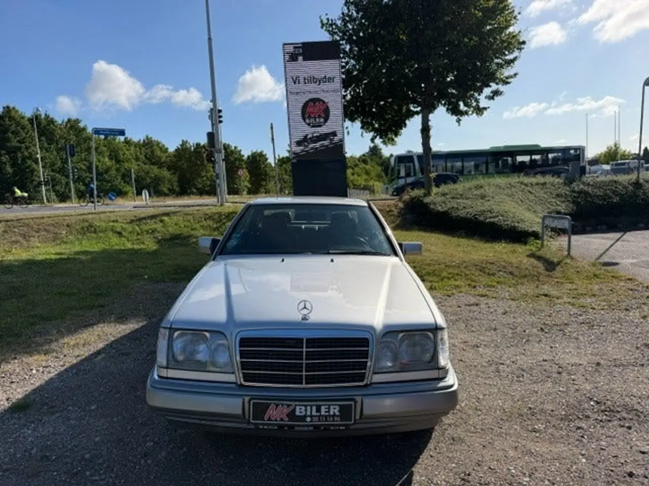 Billede 2 - Mercedes 220 E 2,2 aut.
