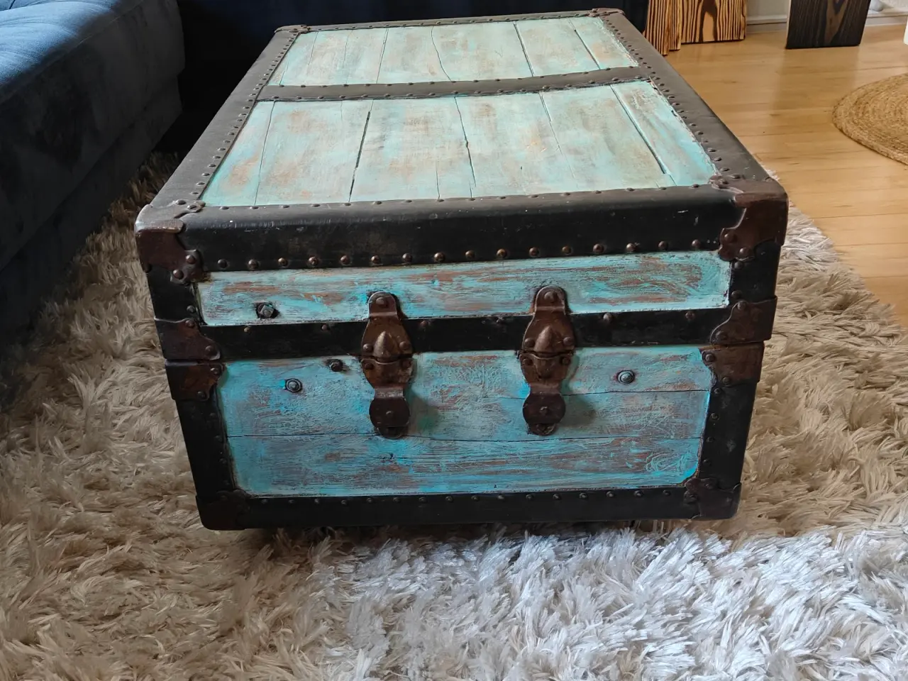 Billede 2 - Charmerende vintage kiste / sofabord med opbevarin