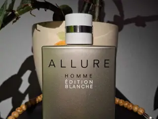 Allure Homme Édition Blanche *Tom Flaske