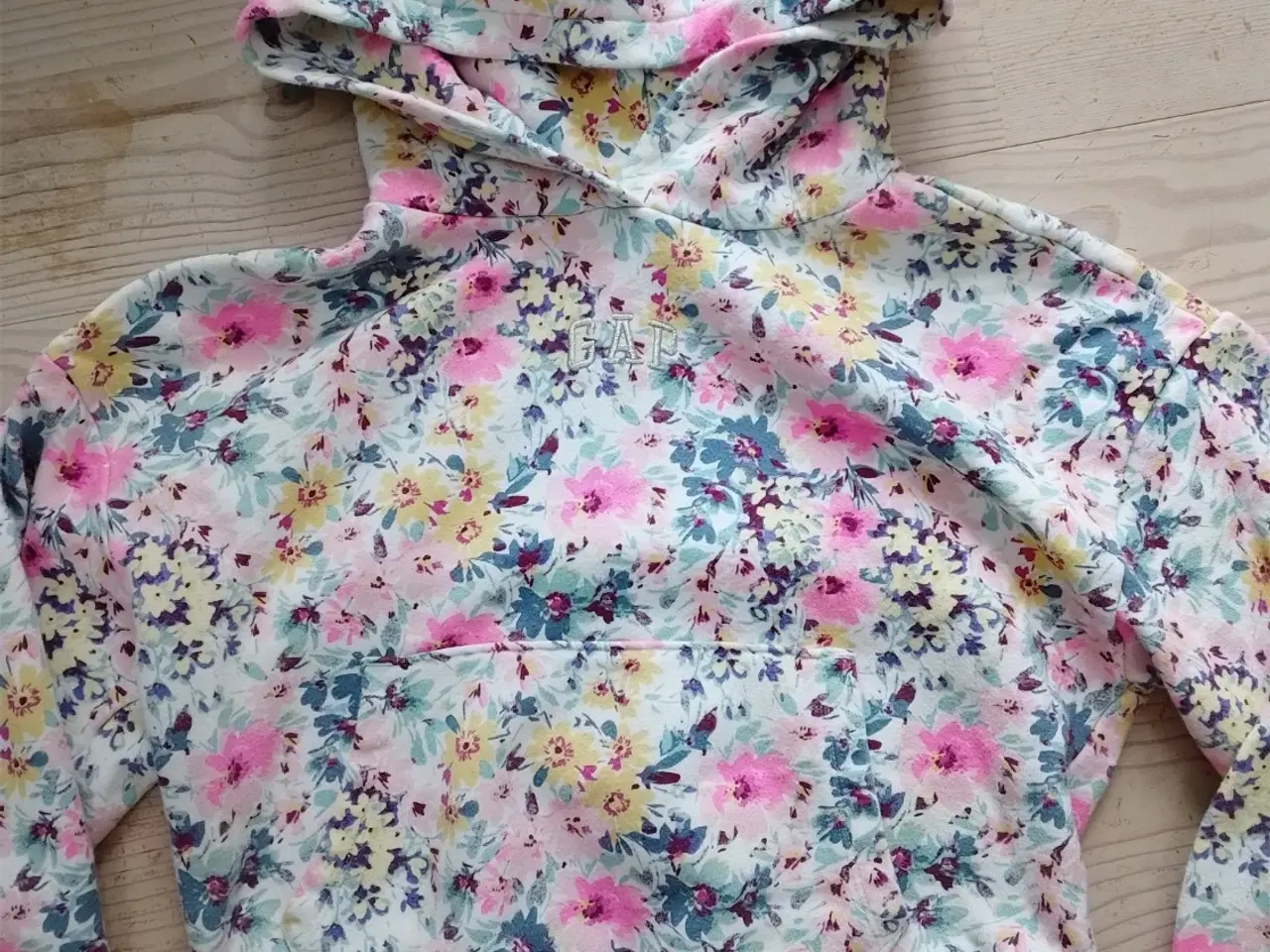 Billede 3 - Lækkert sweatsæt fra GAP