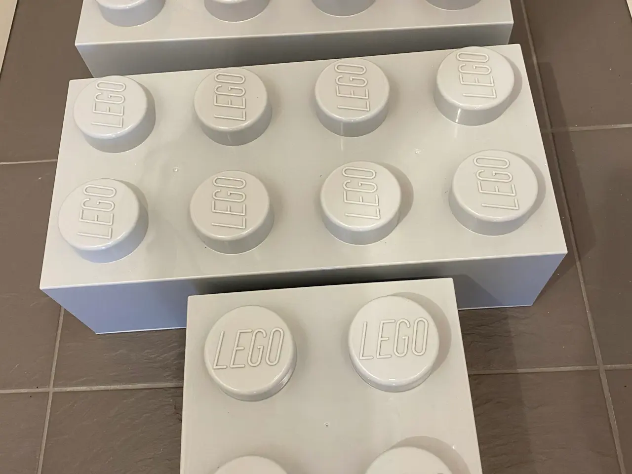 Billede 2 - Legokasser opbevaring 3 stk