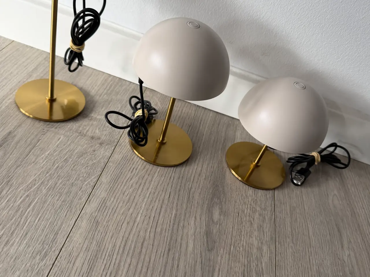 Billede 4 - Sæt tre bordlamper. 