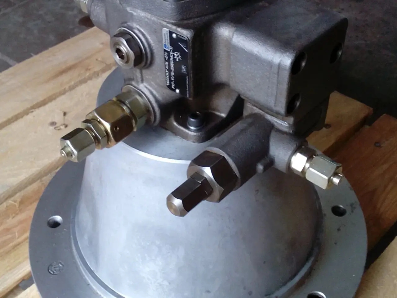 Billede 2 - Hydraulik vingepumpe med koblingshus