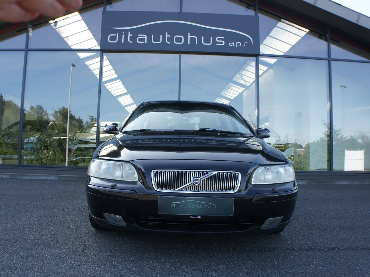 Billede 1 - Volvo V70 2,4 140 Momentum