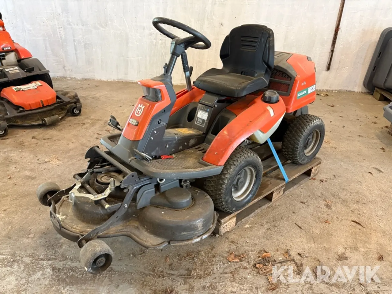 Billede 1 - Plæneklipper Husqvarna R216TAWD
