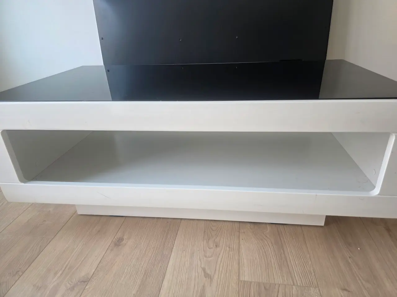 Billede 5 - TV real sæt +sofabord 