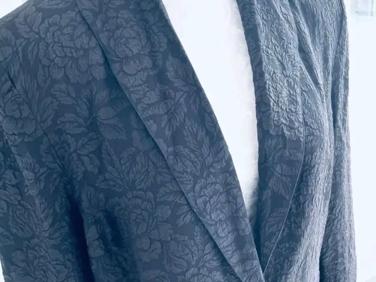 Billede 3 - Blazer i silke 