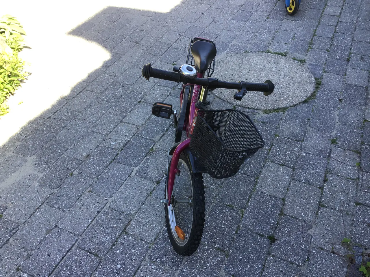 Billede 3 - Børnecykel Str. 3-5 år