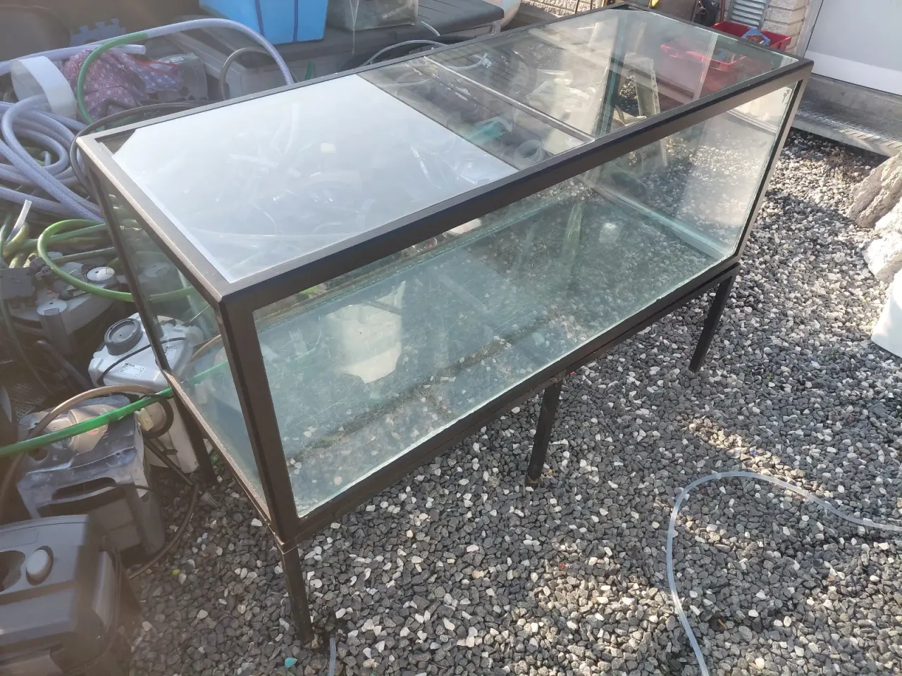 Billede 1 - Akvarier 325L