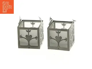 Metal fyrfadsstager med mønster fra Jette Frlich (str. 5x5x5 cm)