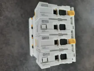 Miniatureafbryder, Schneider Electric
