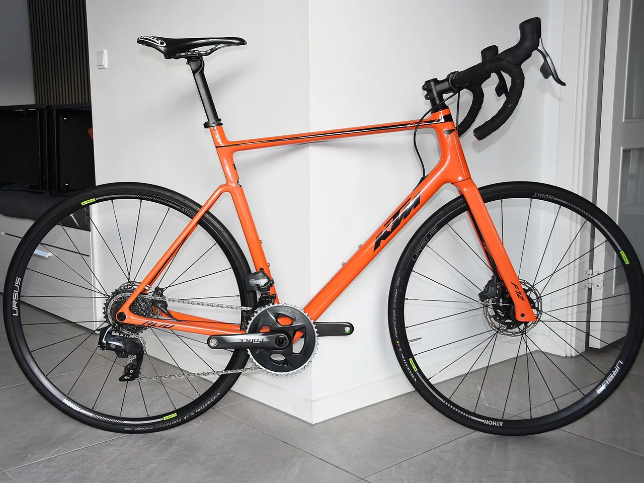Billede 6 - carbon racercykel med elektronisk gear