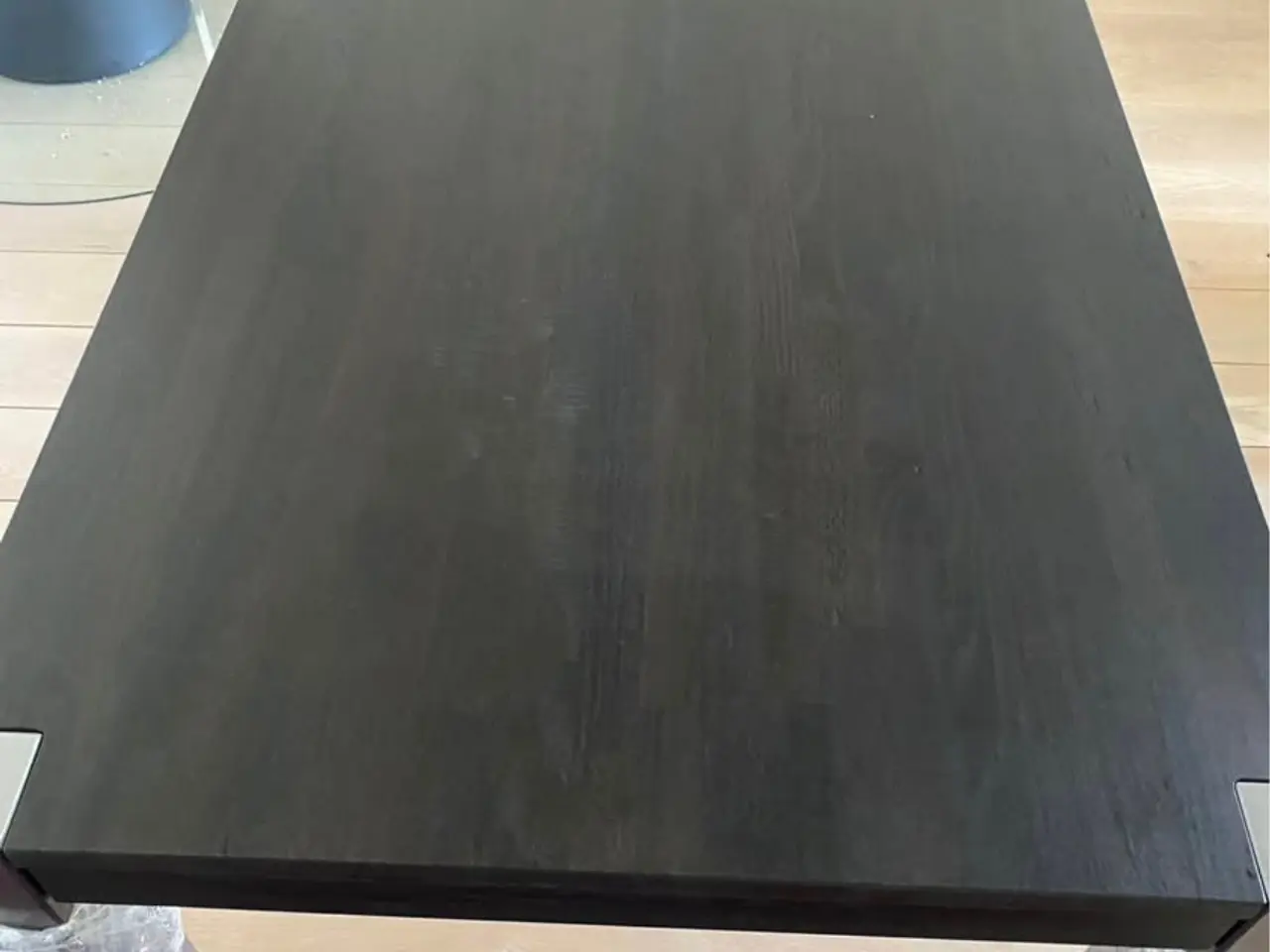 Billede 1 - Brunt bejset spise bord 90x160 cm 