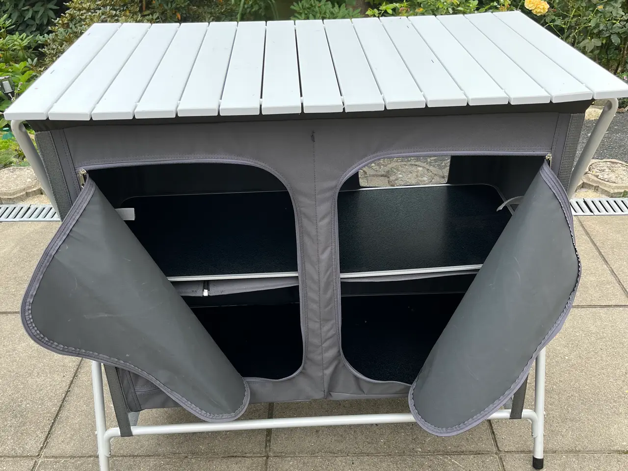Billede 1 - Campingbord/reol til fortelt