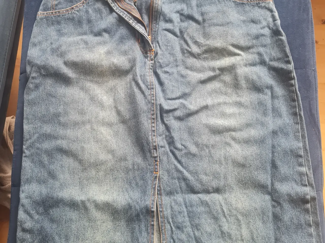 Billede 1 - Michelle denim nederdel str xl 42-44