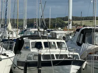 Saga 27 motorbåd
