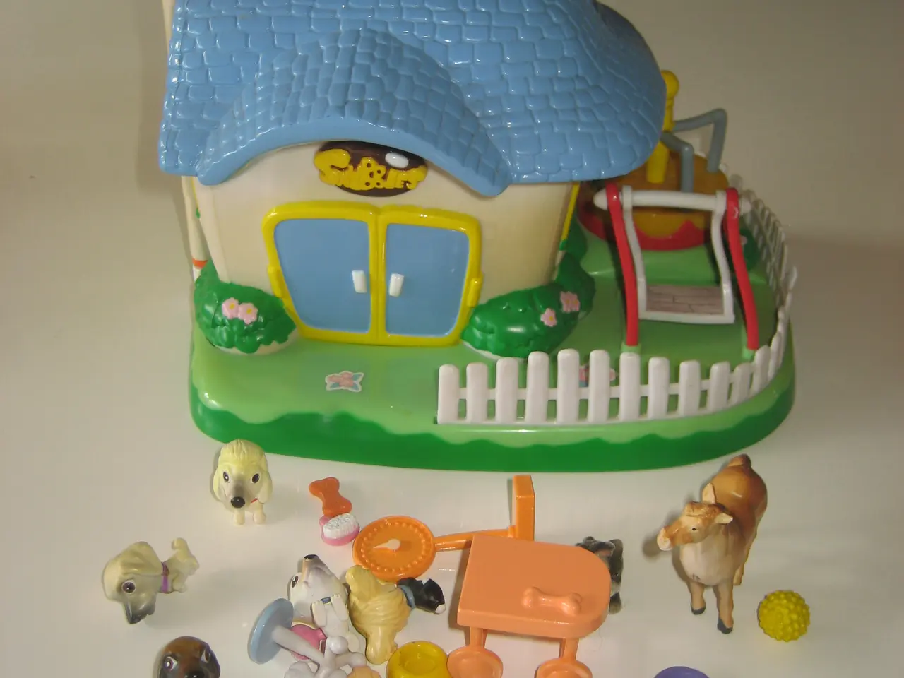 Billede 5 - Snubbies Doggie Day Care legesæt