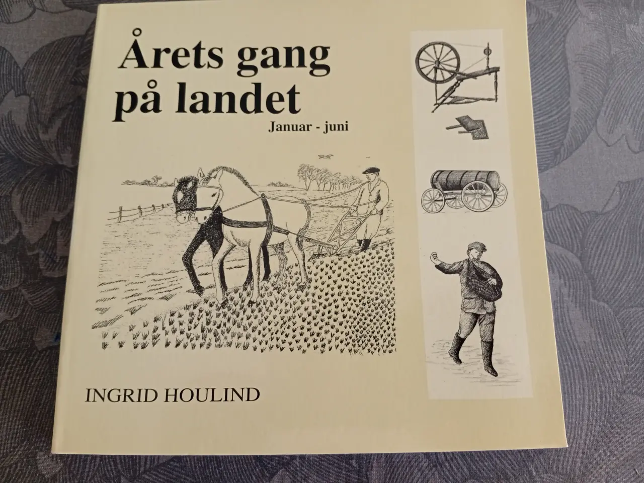 Billede 2 - Årets gang på landet