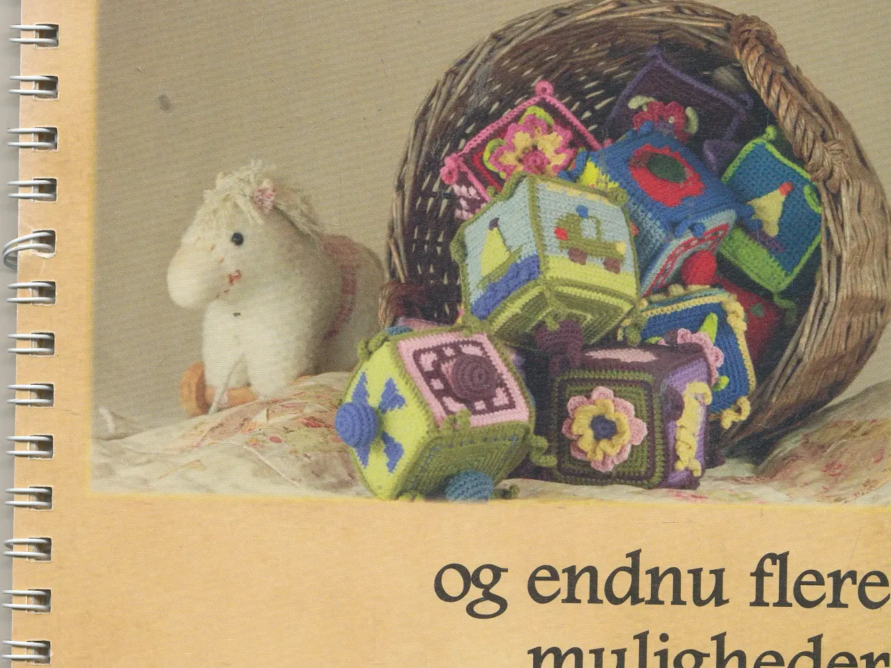 Billede 1 - HÆKLEDE LEGEKLODSER - 18 FORSKELLIGE MOTIVER