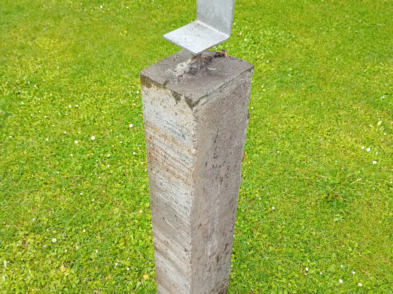 Billede 1 - Punktfundamenter (stolpesten) 13x13x80