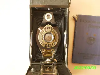 Kodak No. 2A Folding Autographic Brownie