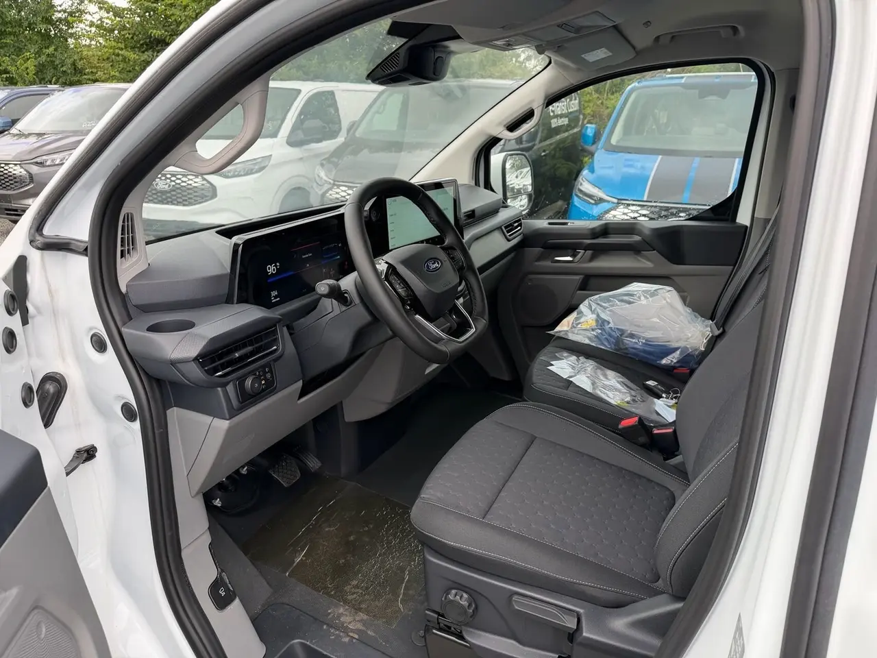 Billede 12 - Ford E-Transit Custom 320 L1 64 Limited