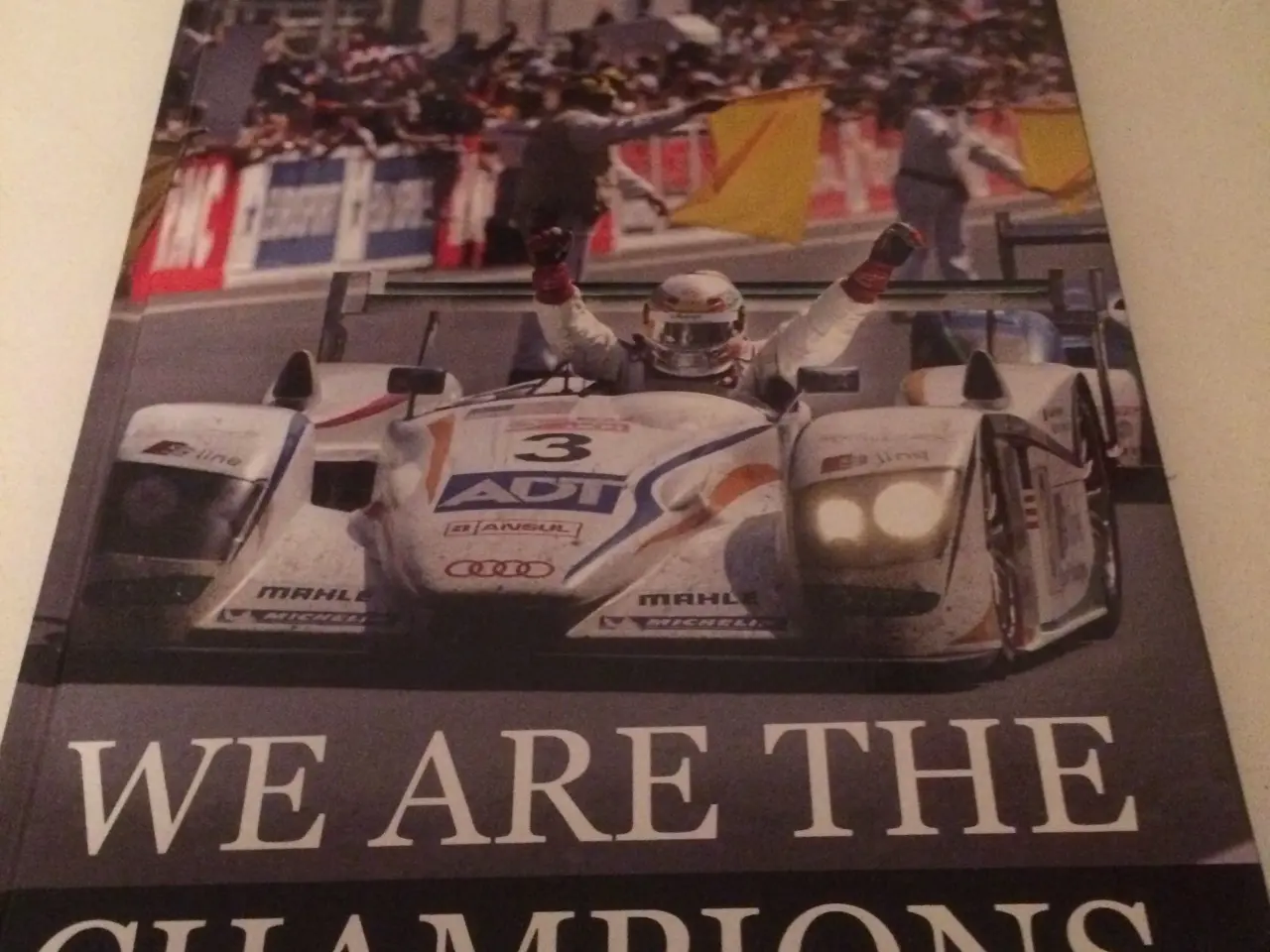 Billede 1 - Tom Kristensen bog, we are the champions
