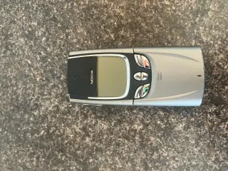 Nokia 8850