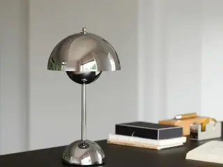 &Tradition Flowerpot Portable Lamp VP9 Chrome