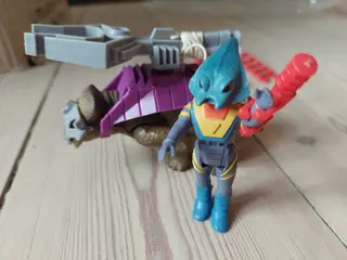 Dino Rider - Placerias og figuren Skate
