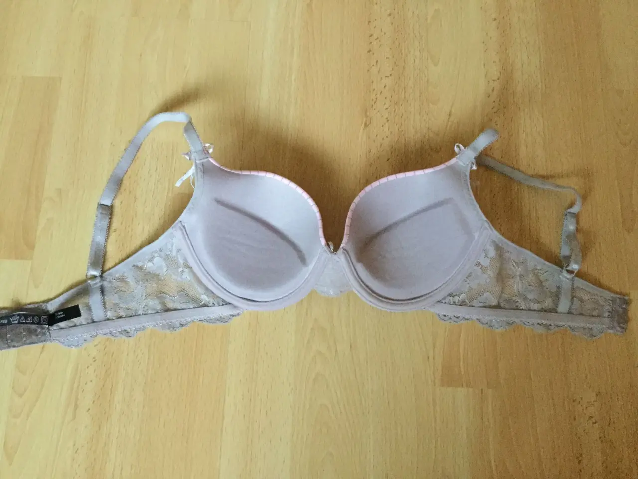 Billede 3 - Super fin CIO  BH str. 75 B