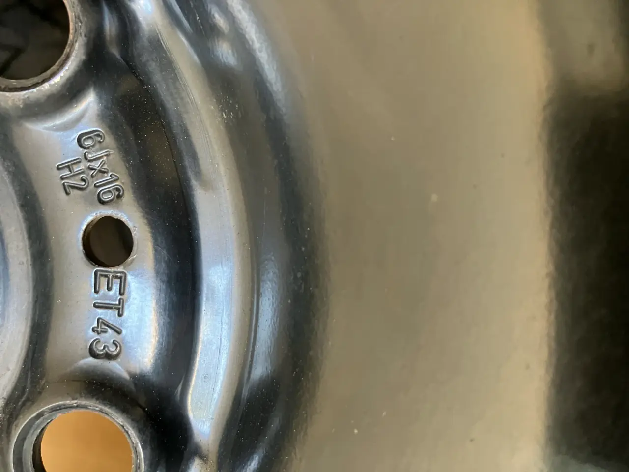 Billede 6 - Originale VW Stålfælge med Continental Vinterdæk –