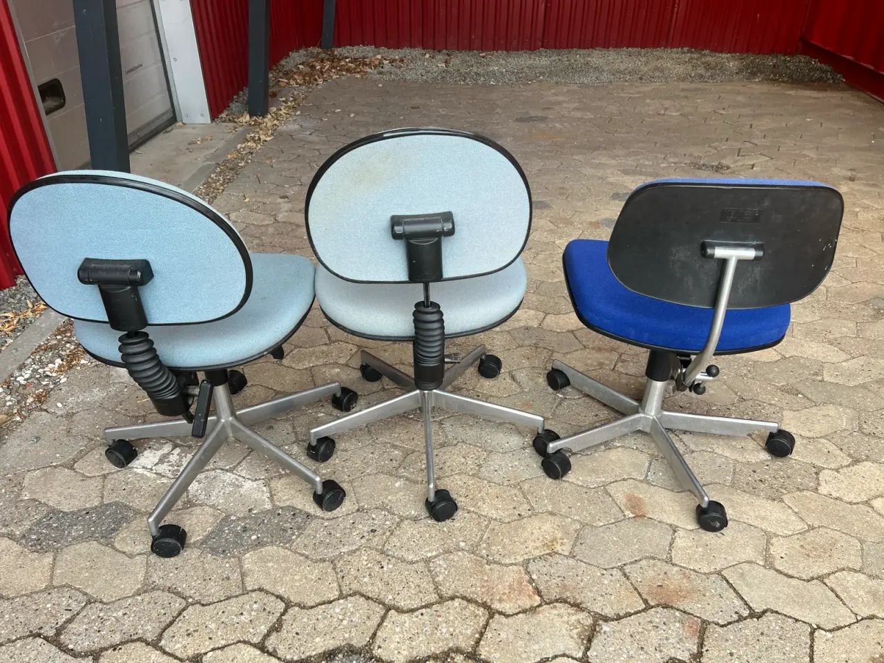 Billede 2 - Kontorstol - LABOFA m/kobolt blå uldstof